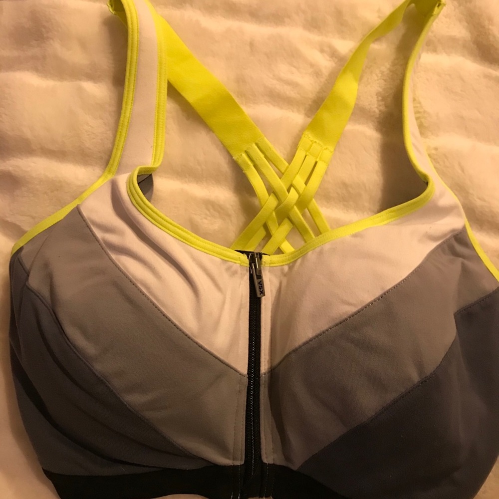 Victoria’s Secret Knockout Sport bra